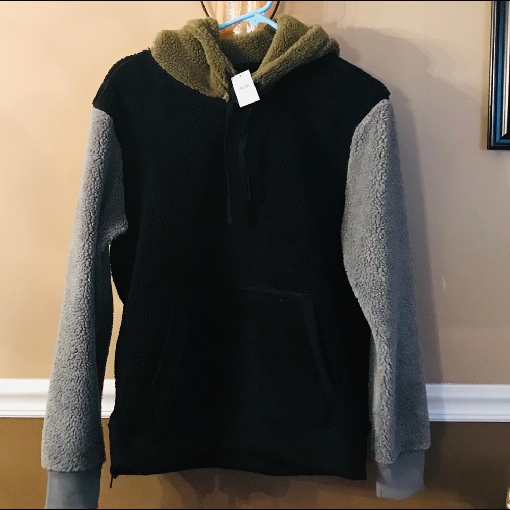 Men's Black Sherpa Hoodie with Gray Sleeves and Olive Hood